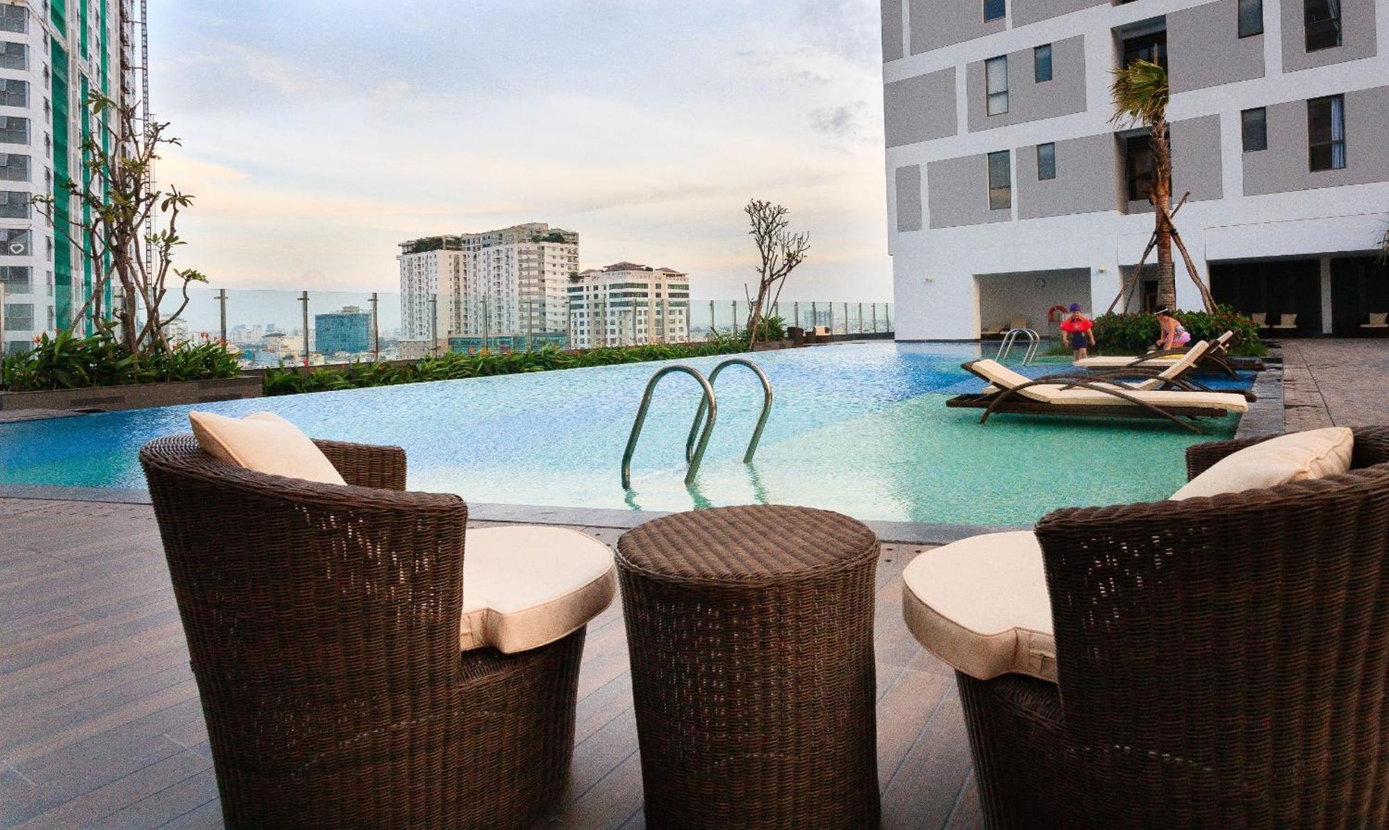Henry Home - Rivergate Thành Pho Ho Chí Minh Esterno foto