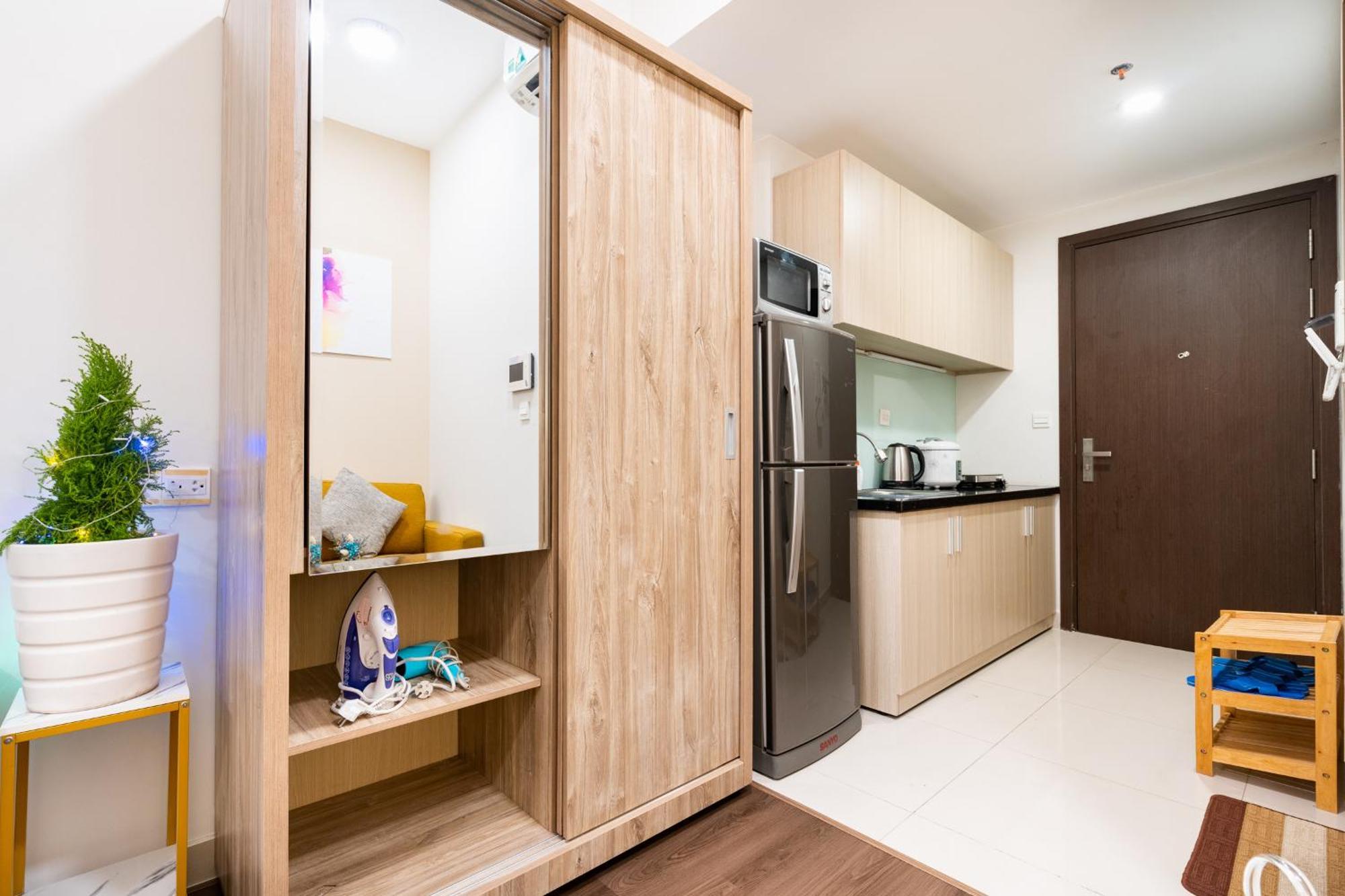 Henry Home - Rivergate Thành Pho Ho Chí Minh Esterno foto