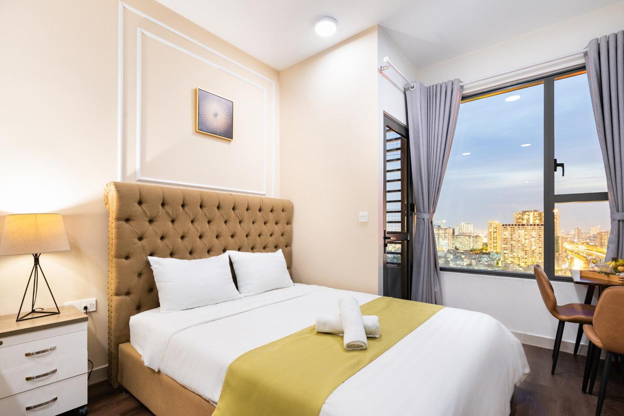 Henry Home - Rivergate Thành Pho Ho Chí Minh Esterno foto