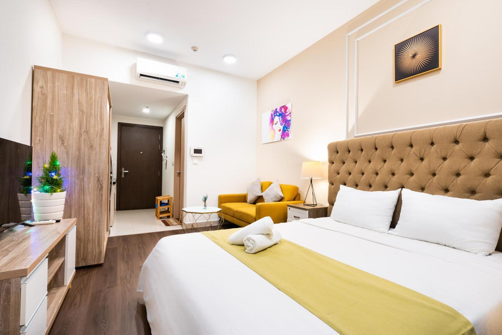 Henry Home - Rivergate Thành Pho Ho Chí Minh Esterno foto